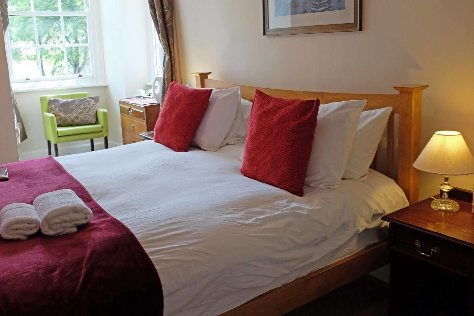 The Old Court Hotel Witney Εξωτερικό φωτογραφία
